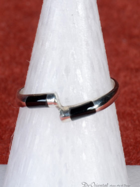Exclusieve ring met onyx steen 925