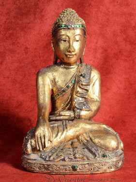 Met bladgoud bedekt beeldje van een Mandalay Boeddha