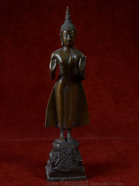Boeddha brons voor maandag