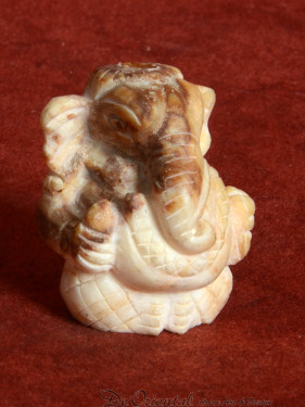 Ganesha miniatuur handgesneden versteend hout Thailand