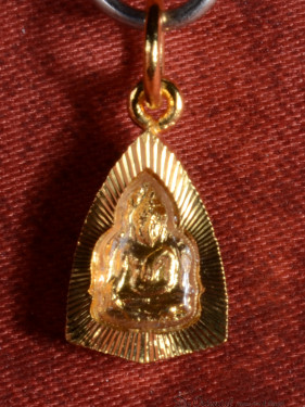 Miniatuur Verguld Boeddha Amulet Voorzijde en Achterzijde