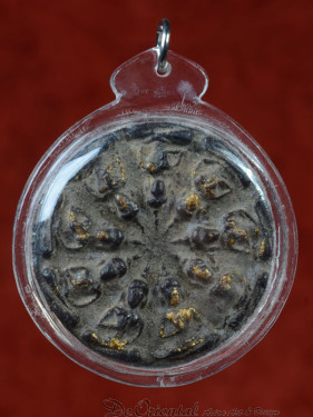 Phra Ngob Nam Oi 9 Boeddha’s – Wat Phra Kaew Wang Na