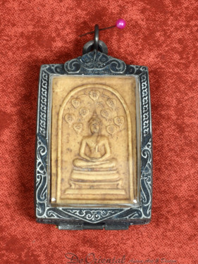 Somdej Prak Bodhi – Luang Pho Kuay – Phra Mae Thorani 