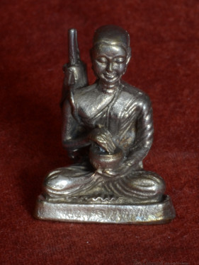Phra Siwali miniatuur brons 30 mm – klot & bedelnap
