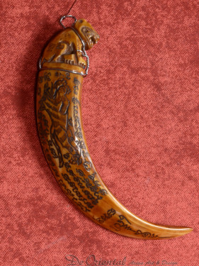 Authentieke Thaise Tijgertand Amulet hanger