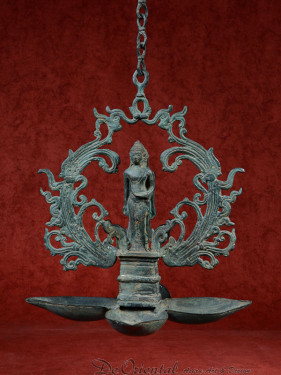 Olielamp in vorm van lotus met Boeddha brons