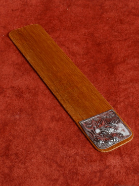 Houten Boekenlegger Met Verzilverd Plaatje 4cm