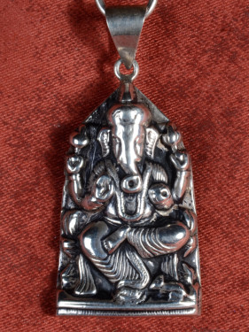 Ganesha Hanger in 925 Zilver