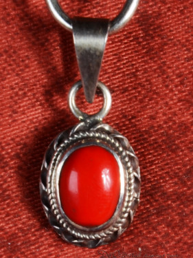 Hanger 925 Zilver met Rode Koraal Cabochon