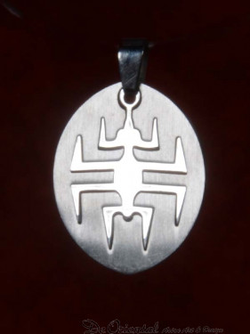 Tribal art hanger van edelstaal