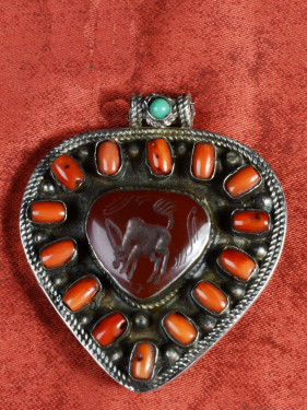 Afghaanse Hanger Stier Agaat Zilver 800 Koraal