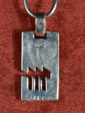 Zilveren hanger met dierenriemteken van Maagd