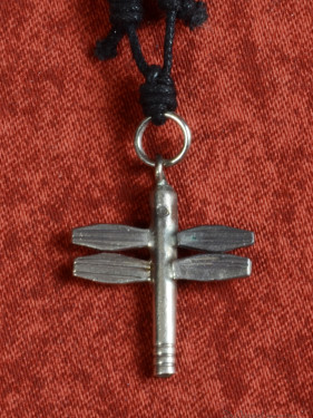 Zilveren Libelle Hanger met Zwart Koord