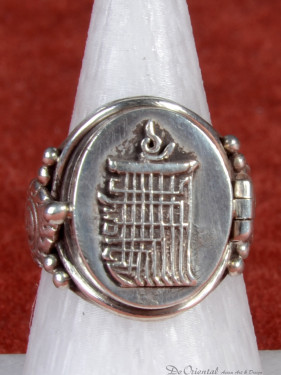 Zilveren Indiase geheime ring met scharnierdeurtje