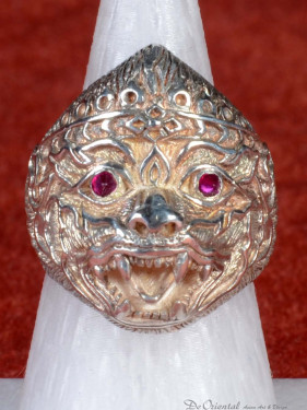 Verzilverde Hanuman-ring door Luang Pho Lae