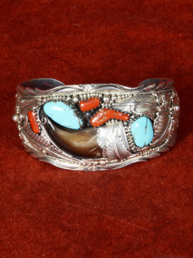 Zilveren armband met berennagel, turquoise en koraal