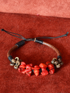 Armband met ruwe koraal chips
