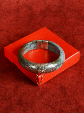 Handgemaakte Jade Armband met 925 zilveren sluiting