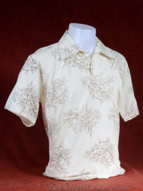 Tropenshirt met kraag sluiting en bamboeprint creme.