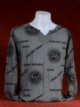 Alternatieve Hindoe blouse met Om Mani Padme Hum.