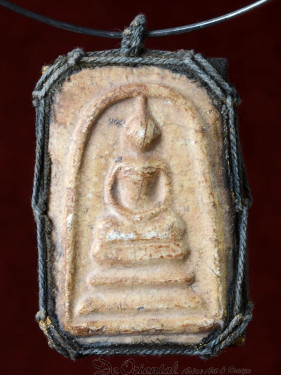Phra Somdej, Pim Yai amulet met Boeddha
