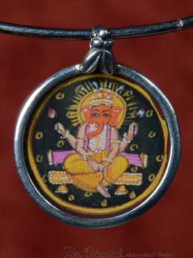 Ganesha amulet handgeschilderd in zilveren lijst