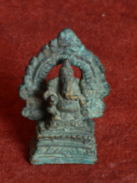 Oud bronzen Ganesha met aureool – India