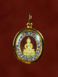 Phra Phuttasathon amulet met Boeddha