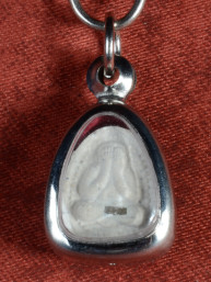 Phra Pidta Plod Nhi amulet – schuldenvrij serie