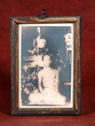 Ceremoniefoto Phra Phiksu Thamma- witakko in meditatie