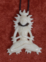 Indonesische beenhanger yogifiguur meditatie