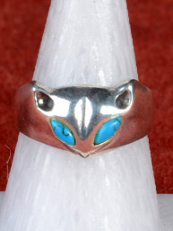 Ring met kop van een kat met turkoois ingelegde ogen 925