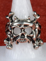 Biker Skull Ring Pirate cross bones flag style