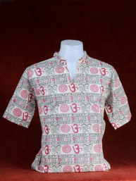 Alternatieve Hindoe blouse met OM en Chakra symbool