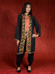 Salwar kameez, Indiase jurk of Punjabi dress zwart-rood-oranje