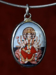 Medaillon met Hindoe Godin Lakshmi