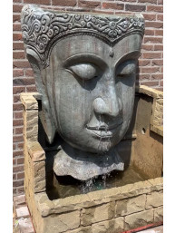 Groot tuin ornament met hoofd van Thaise Boeddha