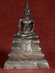 Verzilverd beeldje van Thaise Boeddha