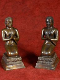 Set van monniken - adoranten brons