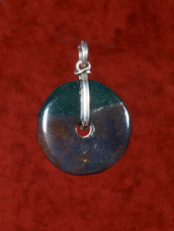 Heliotoop (bloedsteen) hanger chakra  met zilveren vatting