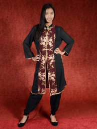 Salwar kameez, Indiase jurk of Punjabi dress bordeaux flowers