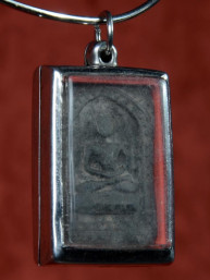 Phra Wat Tai Talat amulet