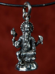 Massief zilveren hanger van Ganesha