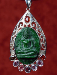 Zilveren hanger met Boeddha Jade-Nefriet