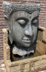 Groot tuin ornament met hoofd van Thaise Boeddha