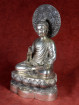 Zilverkleurig Boeddhabeeld met Dharmachakra mudra