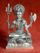 Shiva zittend