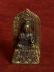 Boeddha op troon – miniatuur in brons