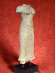 Khmer Sandstone Torso van een godin in Baphuon Stijl
