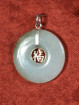 Jade hanger met Fu-teken.(福)